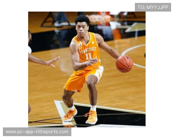 斯普林格防守压迫如影随形